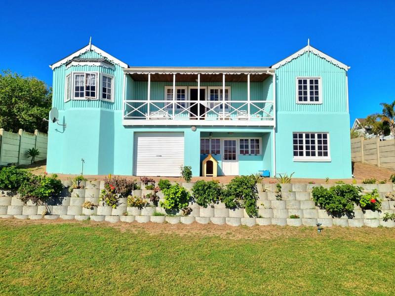 4 Bedroom Property for Sale in Aston Bay Eastern Cape